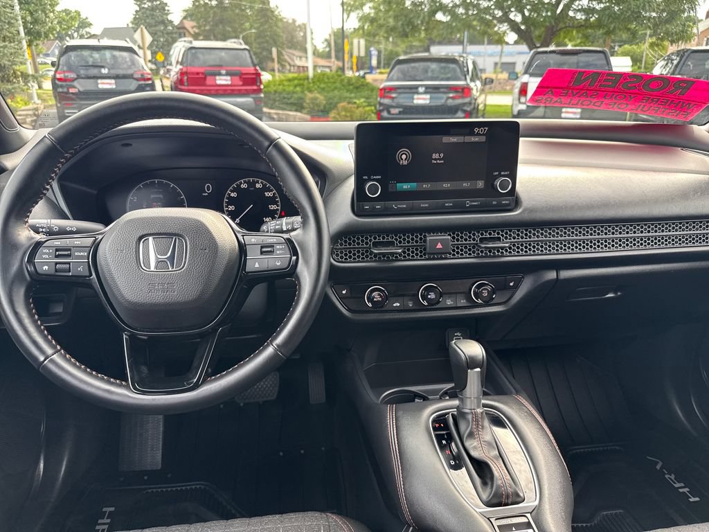 Certified 2025 Honda HR-V Sport image 22
