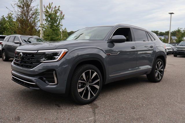 New 2026 Volkswagen Atlas Cross Sport SEL Premium R-Line image 3