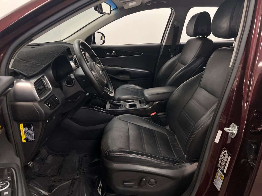 Used 2016 Kia Sorento EX image 10