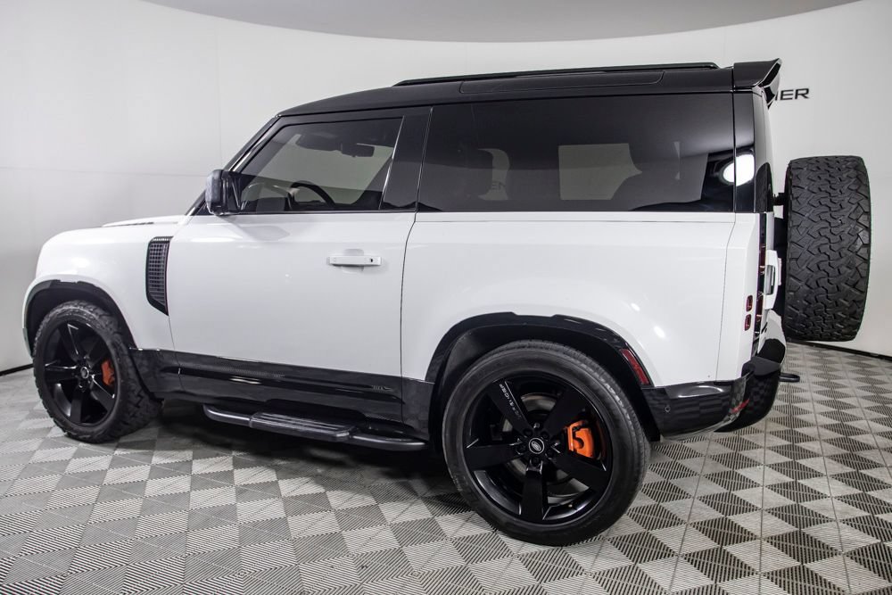 Used 2022 Land Rover Defender 90 X-Dynamic HSE AWD/4WD image 11