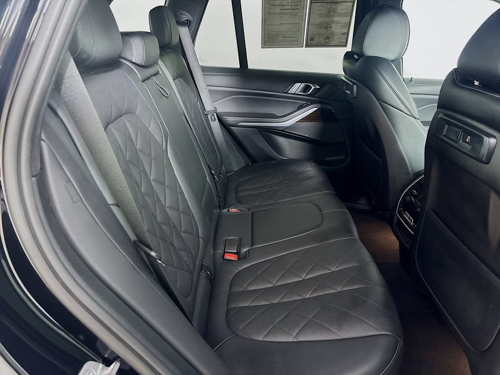 Used 2023 BMW X5 xDrive40i AWD/4WD image 27