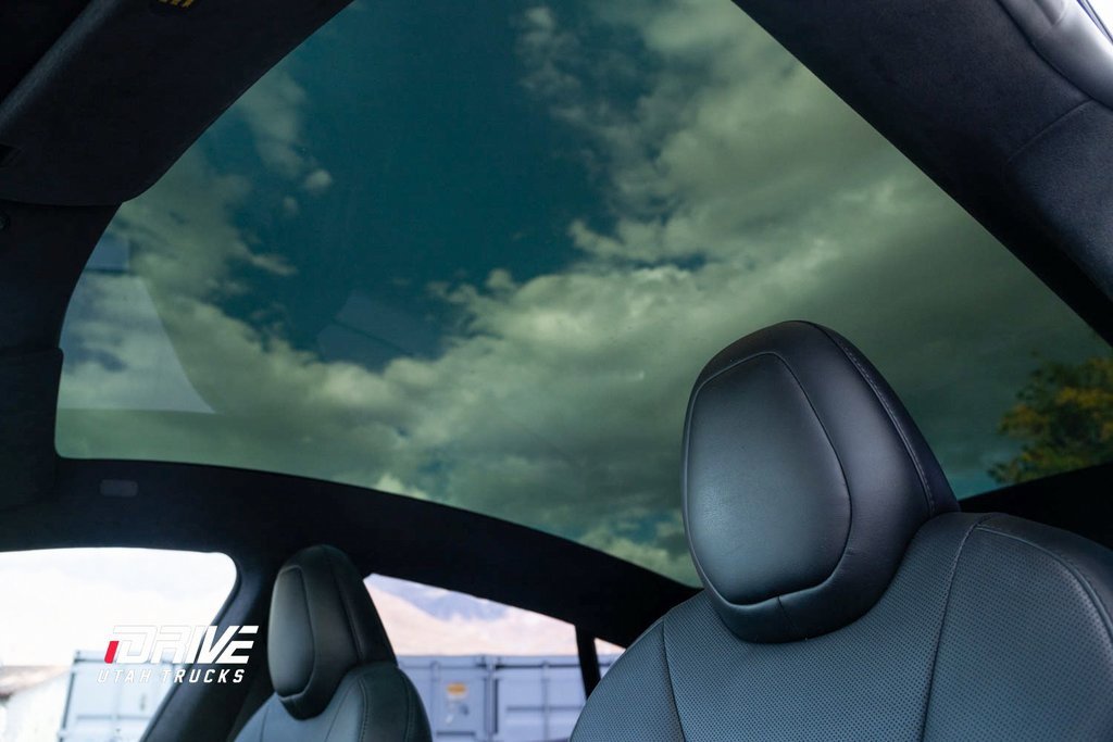 Used 2021 Tesla Model S Plaid image 27