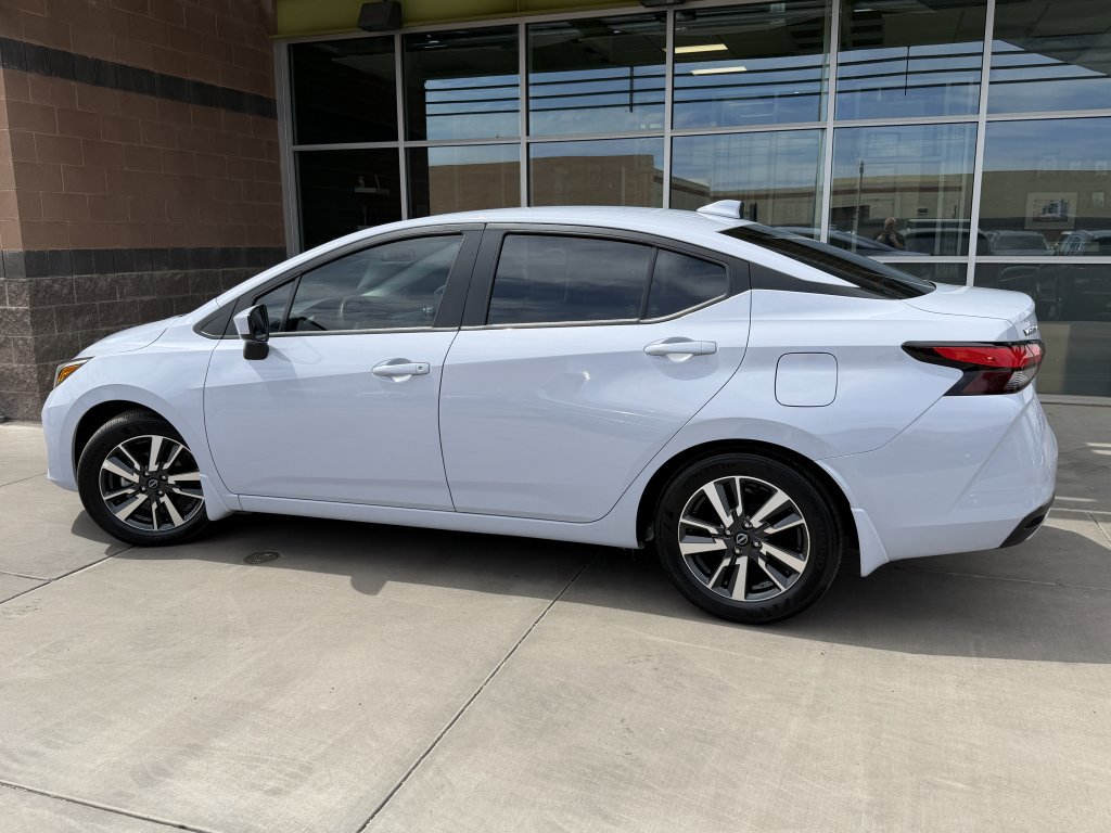 Used 2025 Nissan Versa SV w/ Trunk Package image 5