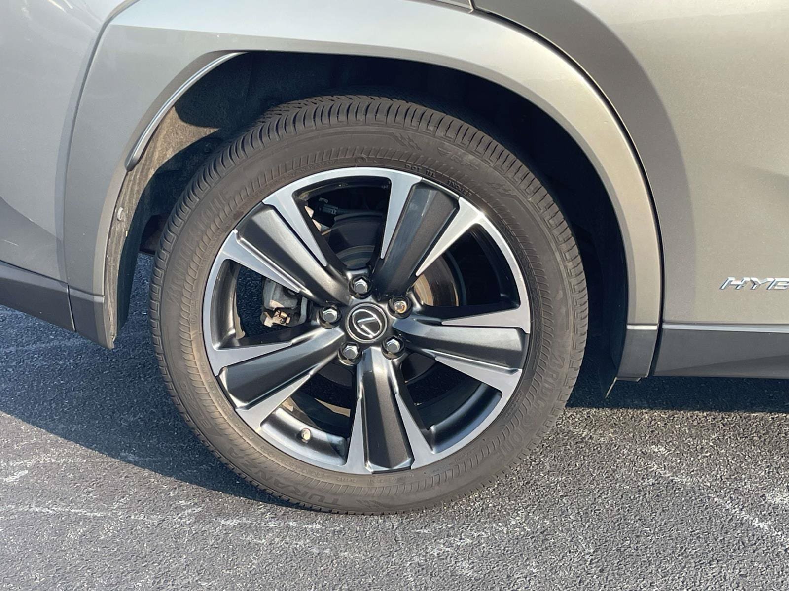 Used 2022 Lexus UX 250h w/ Premium Package AWD/4WD image 9