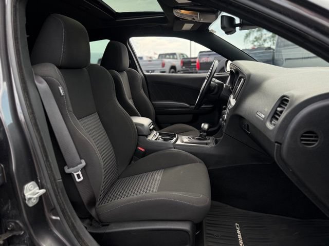 Used 2023 Dodge Charger GT w/ Technology Group RWD image 12