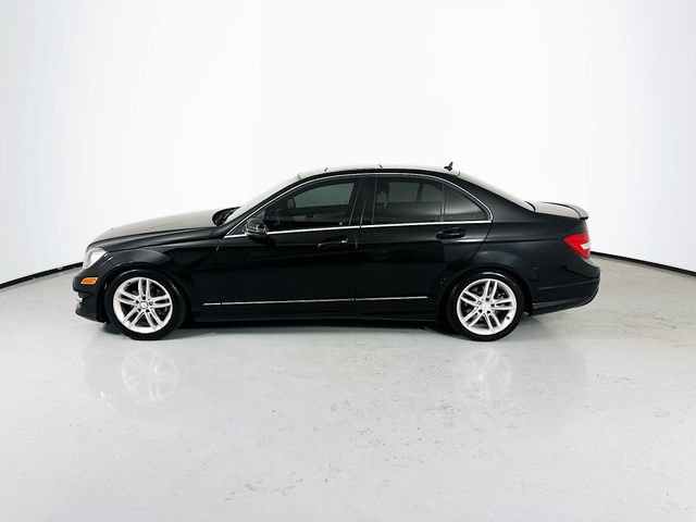 Used 2013 Mercedes-Benz C 250 Sedan image 6