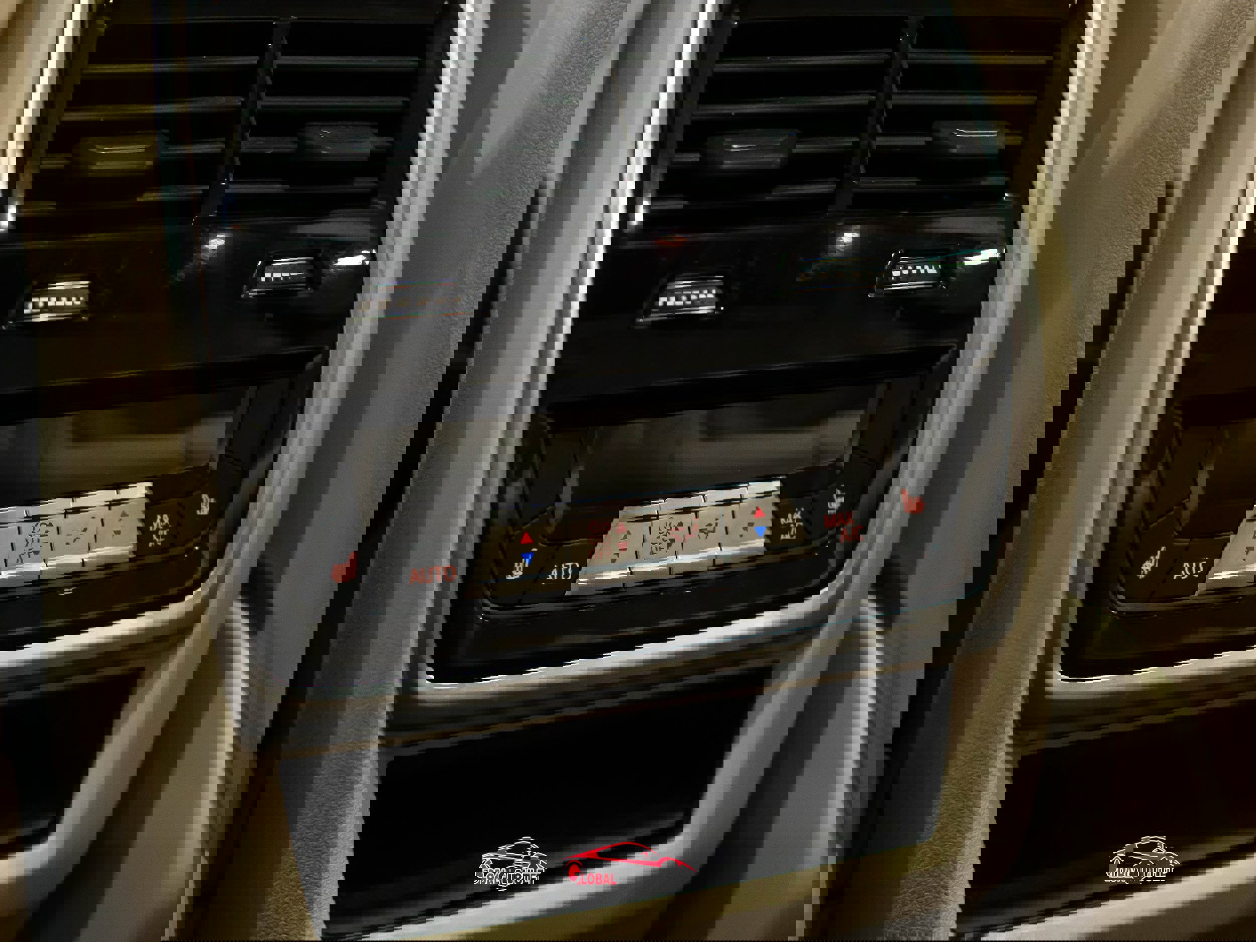 Used 2019 BMW X5 xDrive40i w/ Premium Package 2 image 23