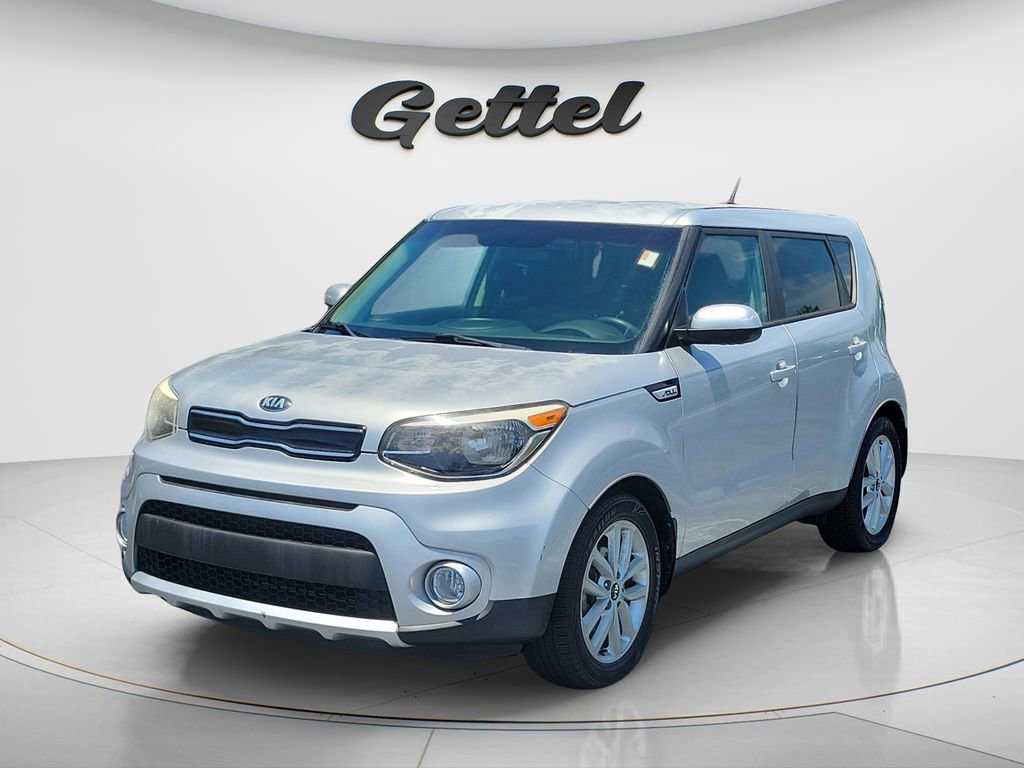 Used 2017 Kia Soul + FWD image 1
