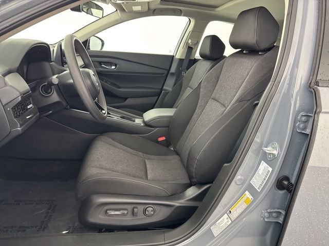 Certified 2025 Honda Accord SE image 27