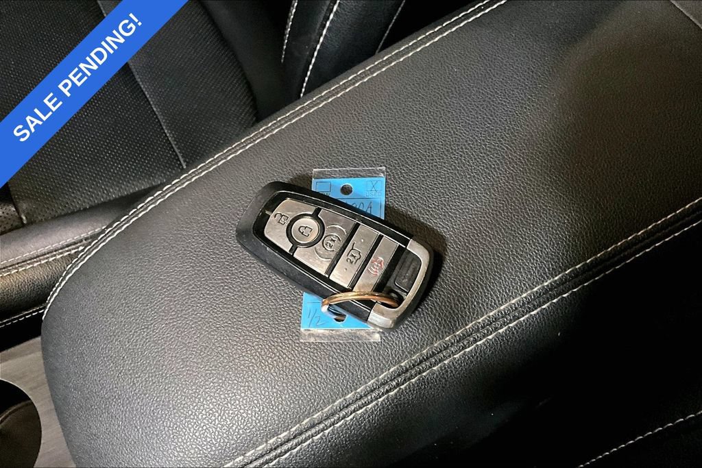 Used 2020 Ford Escape Titanium FWD image 27