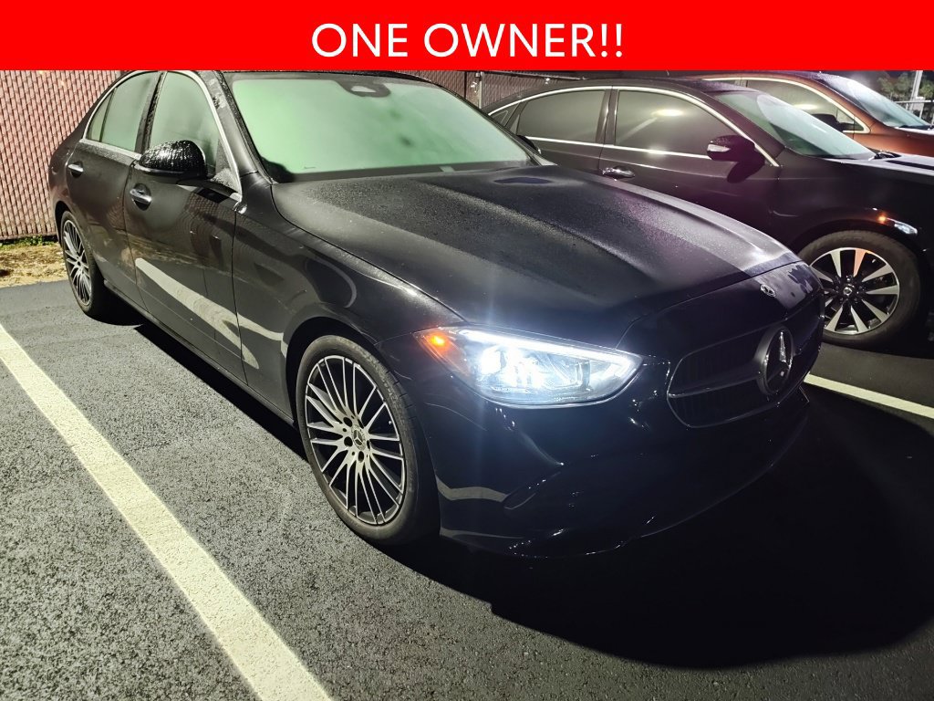 Used 2023 Mercedes-Benz C 300 4MATIC Sedan image 3