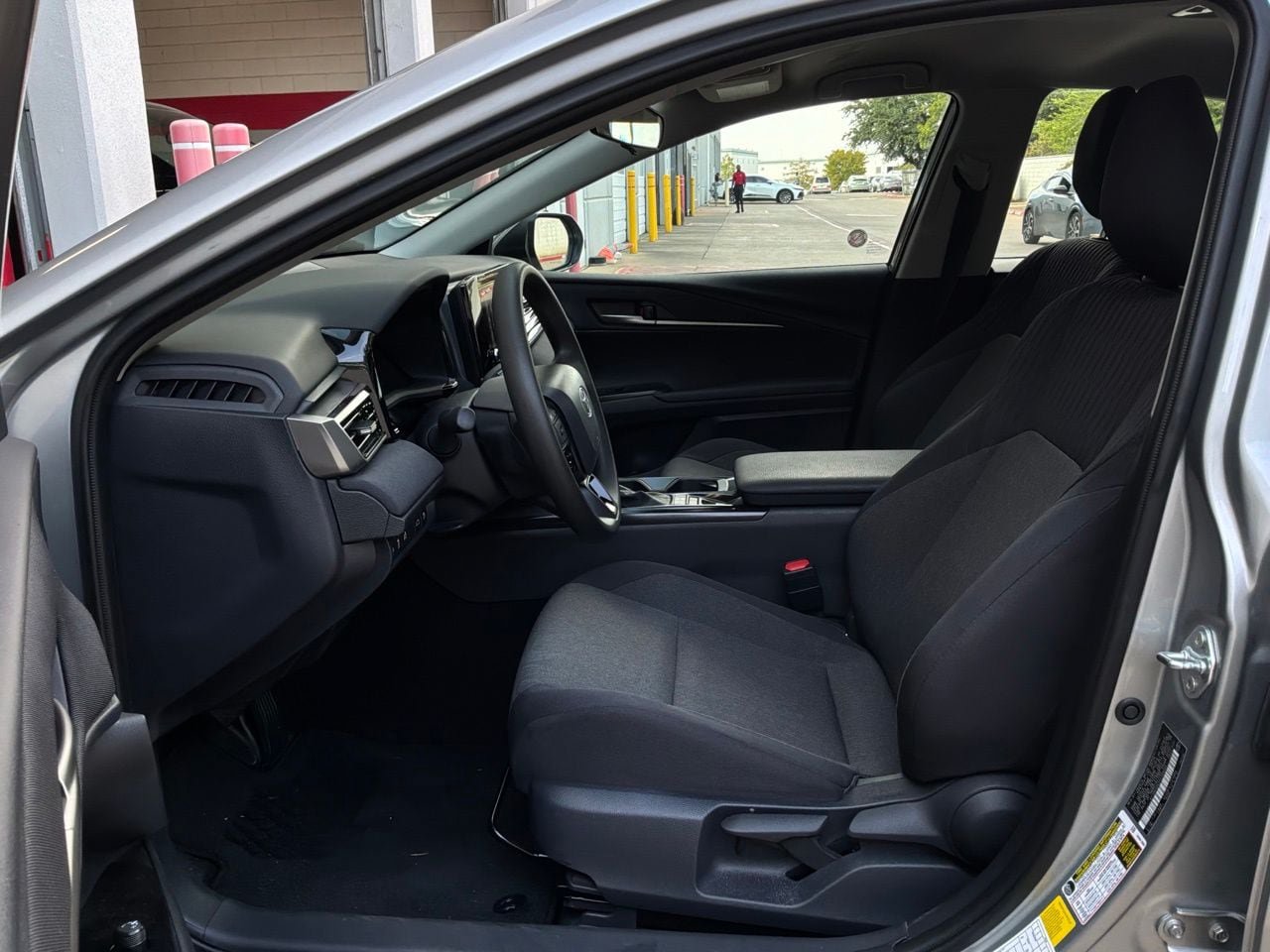 Used 2026 Toyota Camry LE FWD image 10