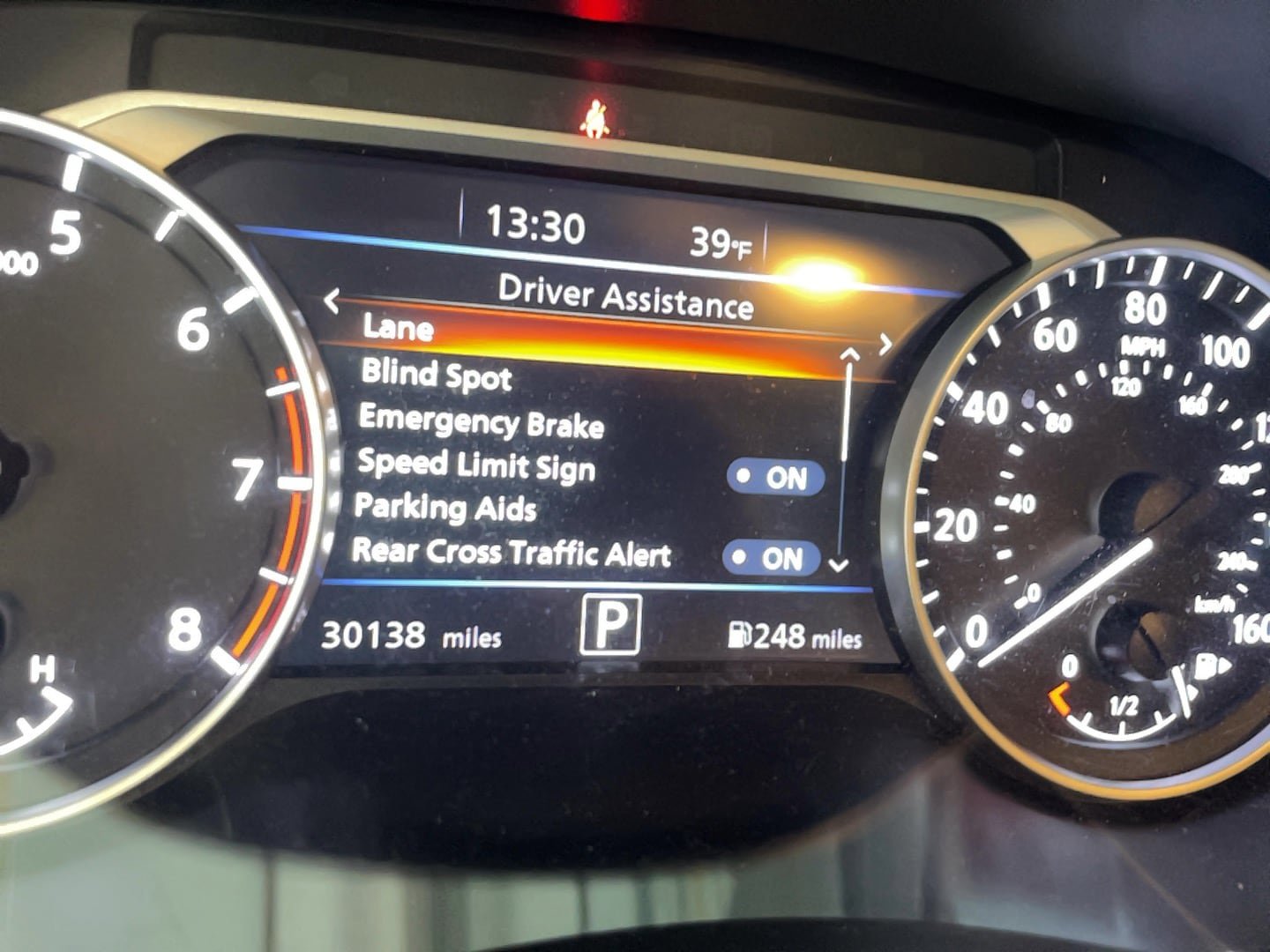 Used 2021 Nissan Sentra SR FWD image 9