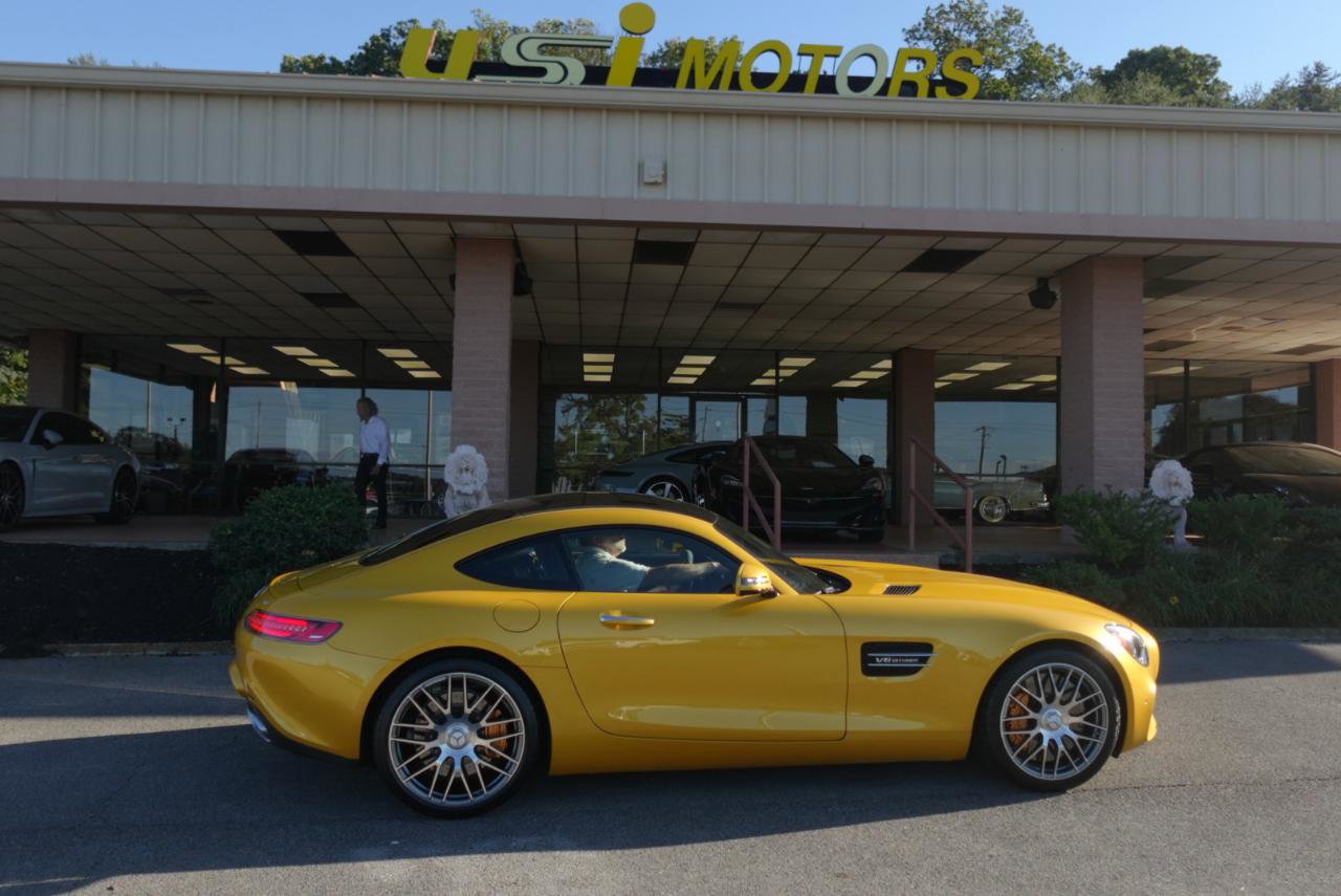 Used 2017 Mercedes-Benz AMG GT Coupe image 2