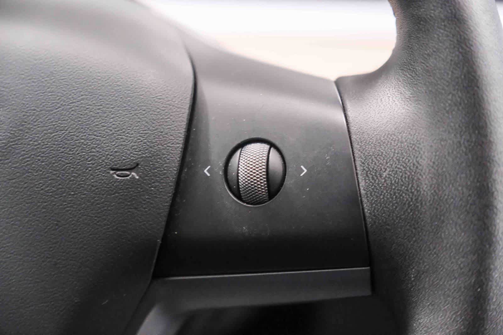 Used 2022 Tesla Model 3 Long Range AWD/4WD image 19