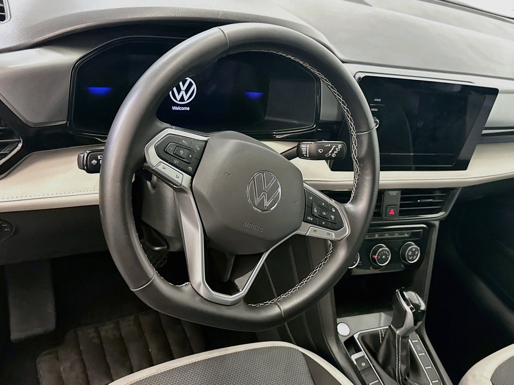 Used 2025 Volkswagen Taos S AWD/4WD image 18