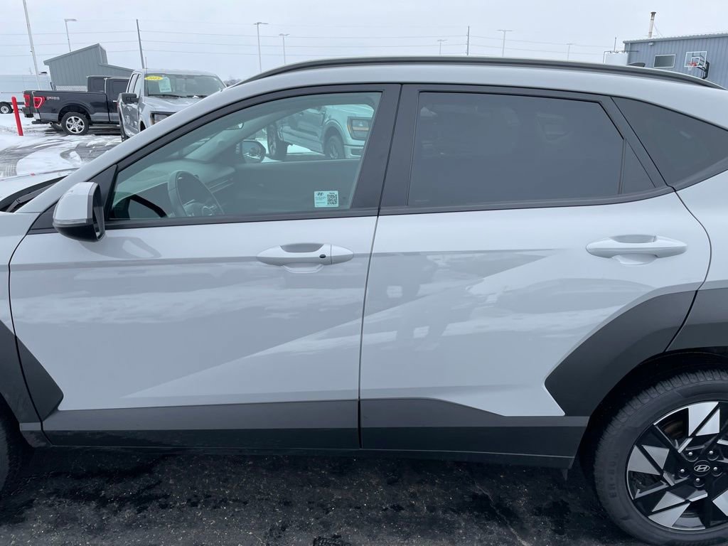 Used 2024 Hyundai Kona SEL image 36