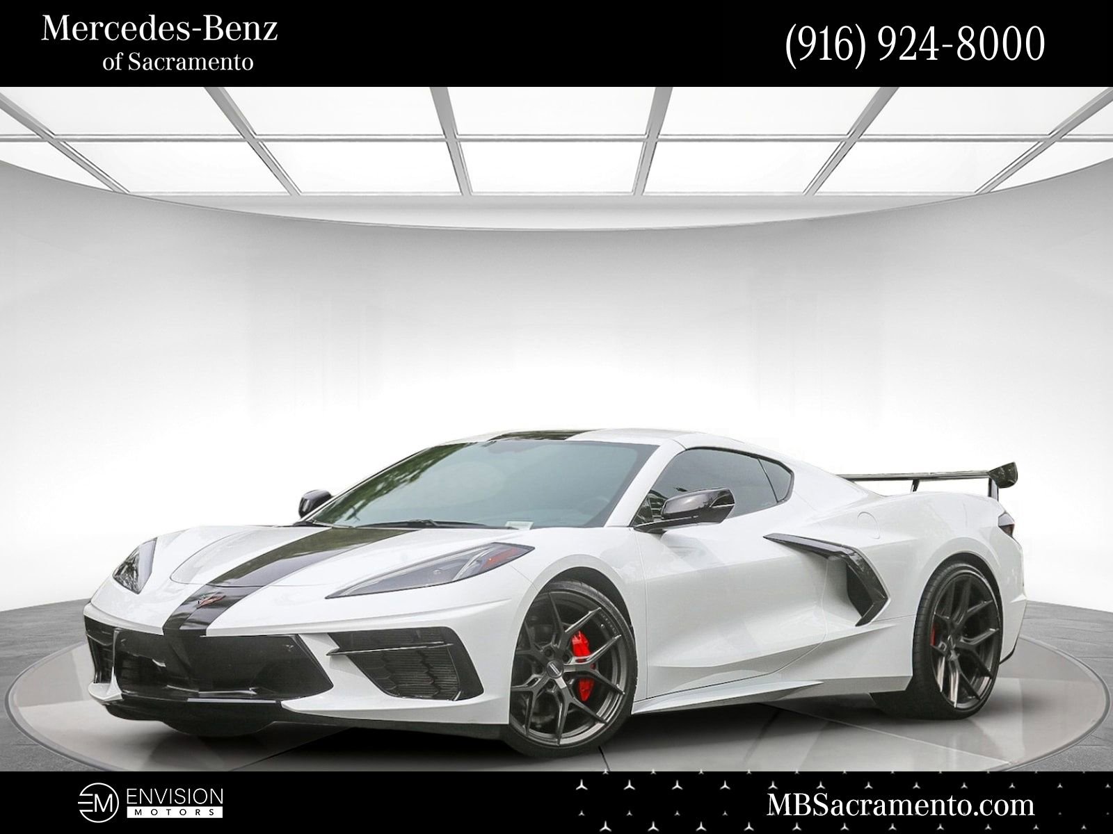 Used 2020 Chevrolet Corvette Stingray Preferred Cpe w/ 2LT Preferred Equipment Group image 1