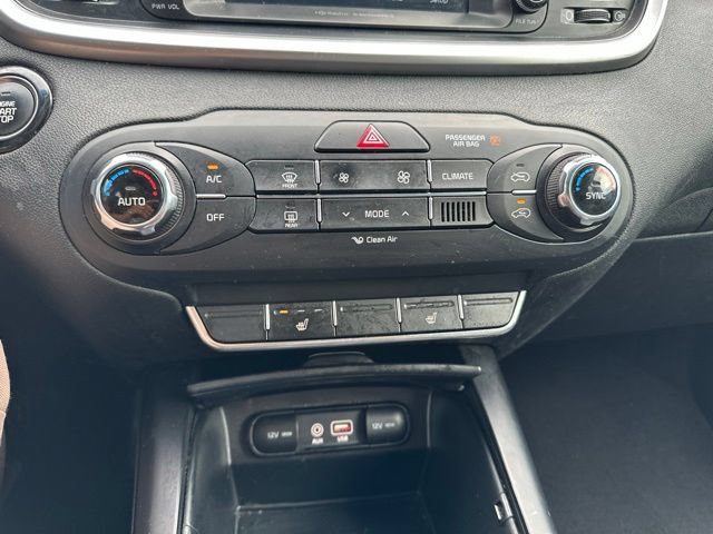 Used 2017 Kia Sorento AWD w/ LX Convenience Package image 12