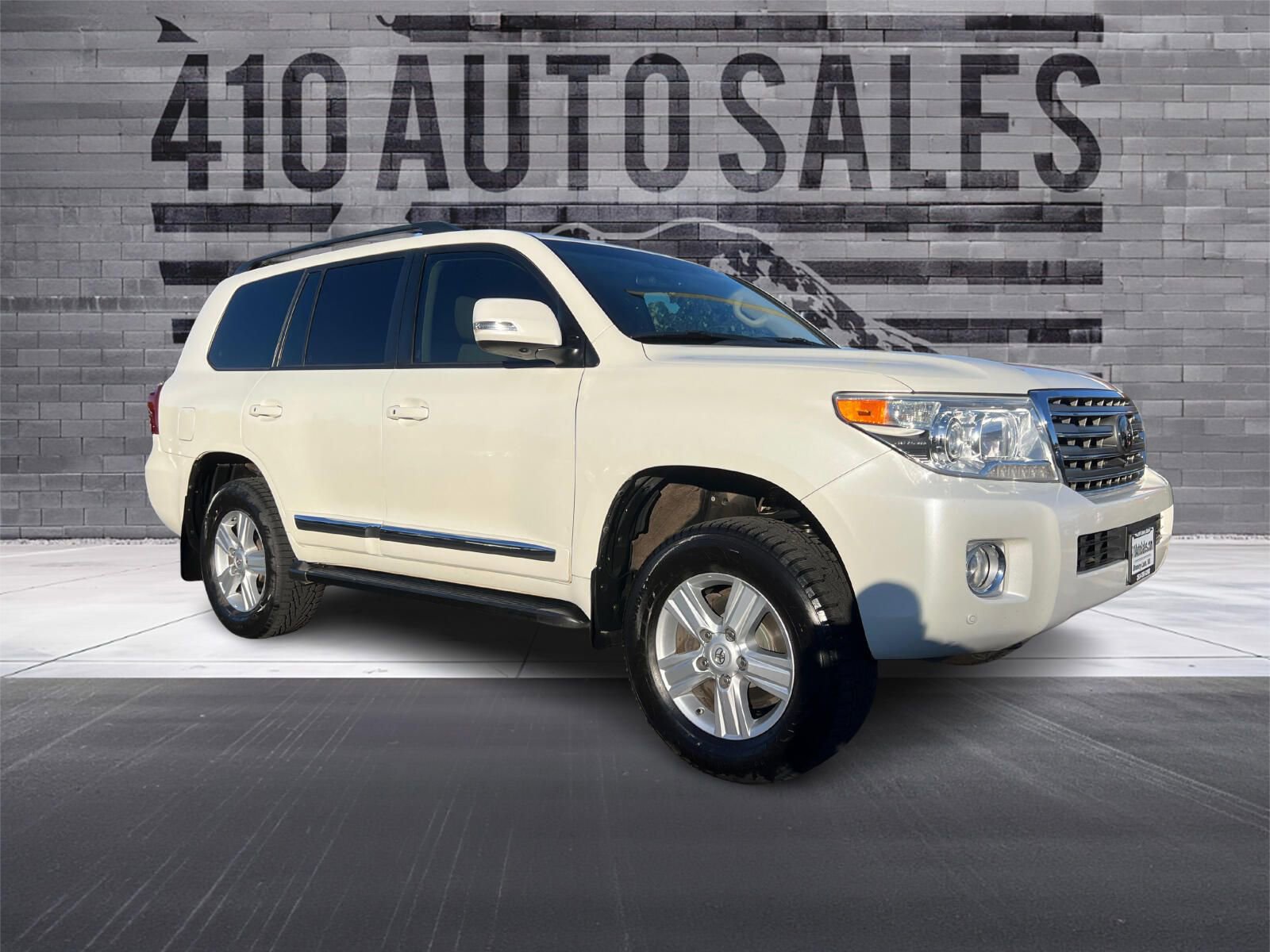 Used 2013 Toyota Land Cruiser