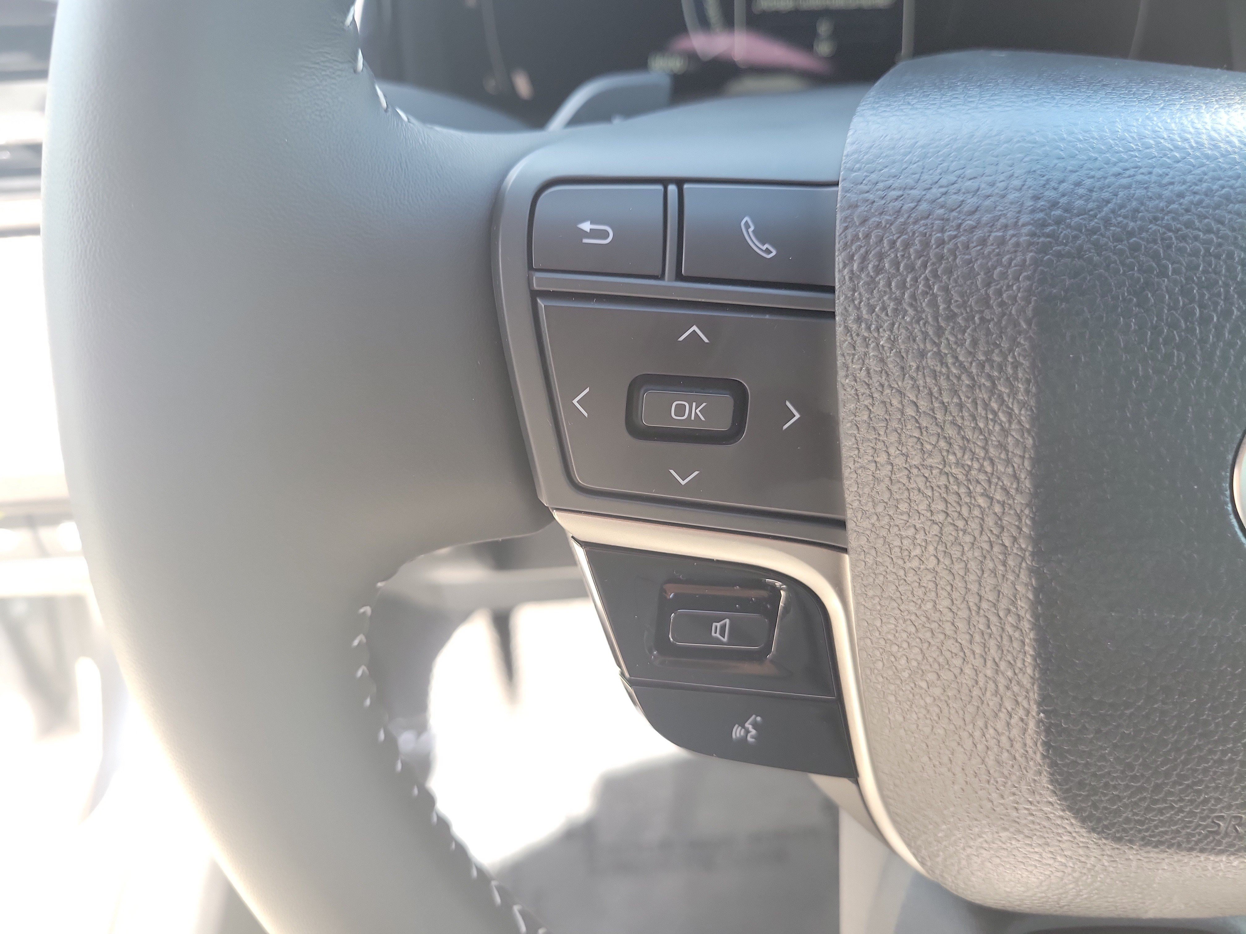 Used 2026 Toyota Camry SE w/ Convenience Package FWD image 26