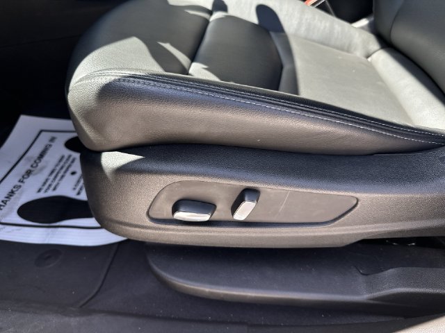 Used 2023 Cadillac XT6 Luxury FWD image 20