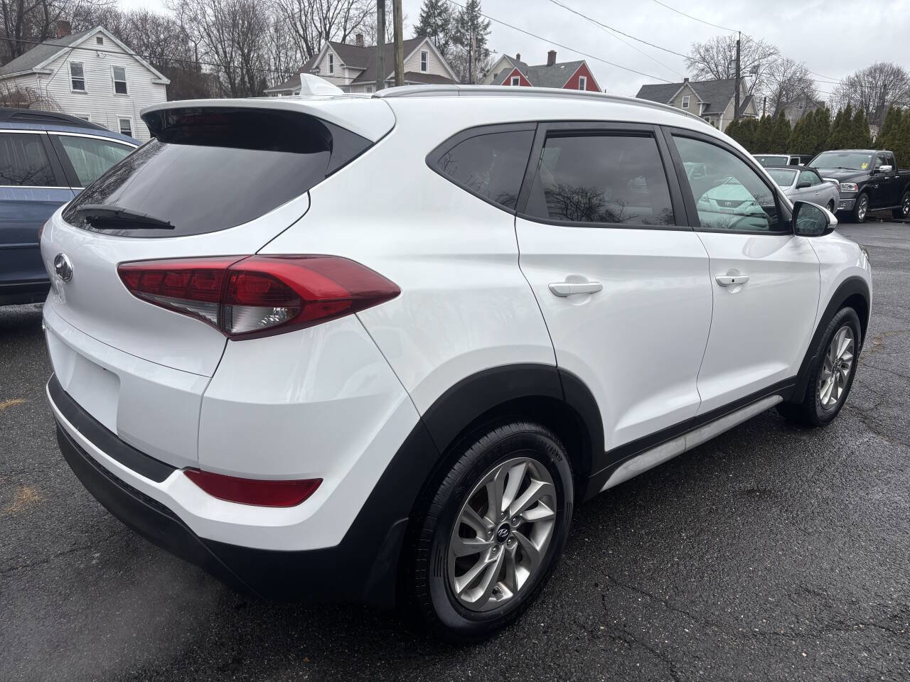 Used 2017 Hyundai Tucson SE Plus image 4