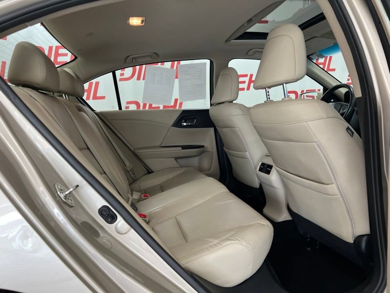 Used 2016 Honda Accord EX-L image 10