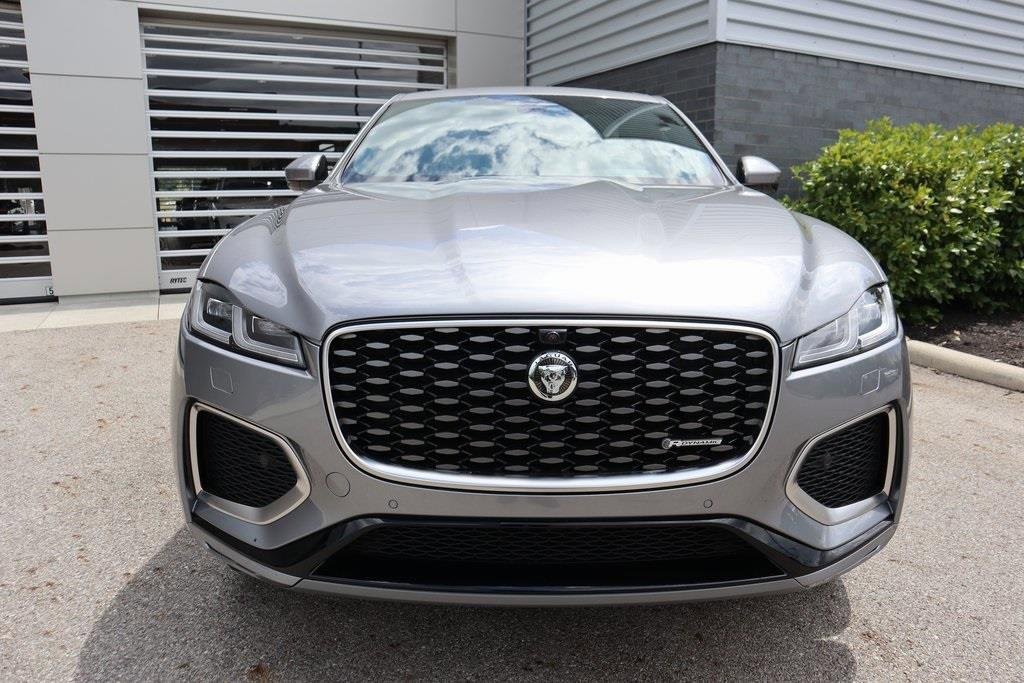 New 2025 Jaguar F-PACE R-Dynamic S image 2