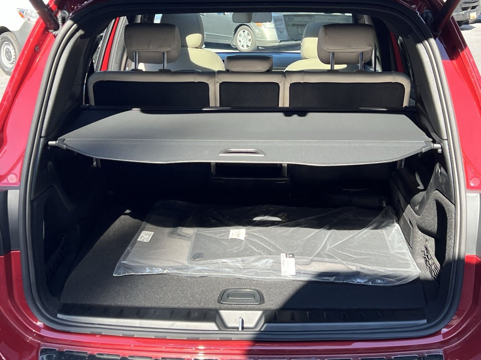 New 2026 Mercedes-Benz GLB 250 4MATIC image 31