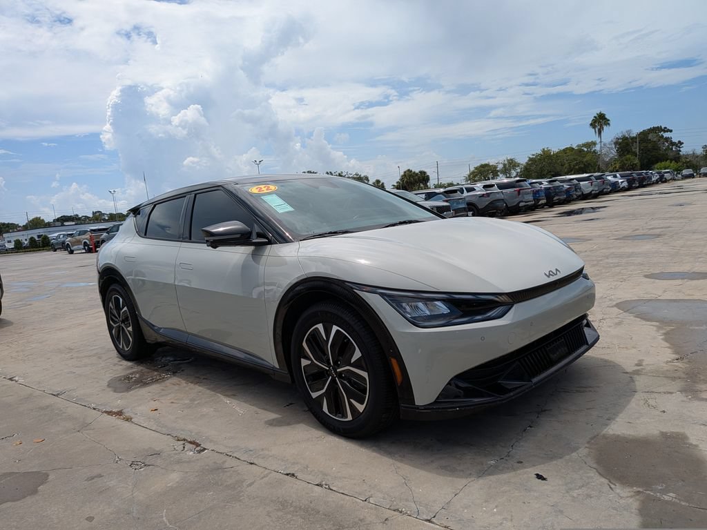 Certified 2022 Kia EV6 Wind w/ Wind Technology Package AWD/4WD image 2