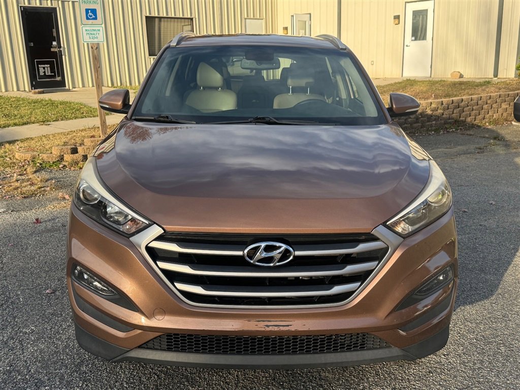 Used 2017 Hyundai Tucson SE Plus image 8