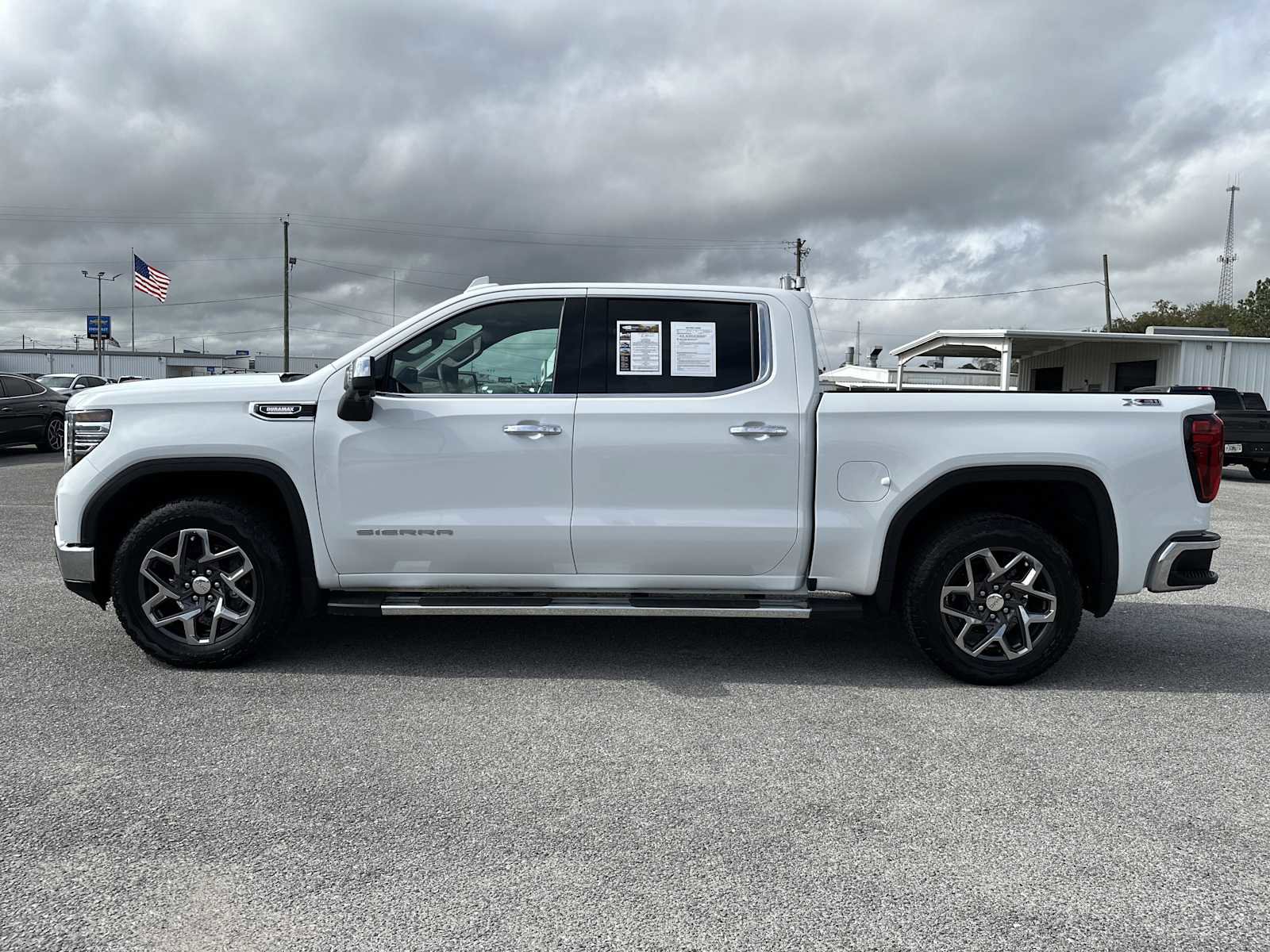 Used 2024 GMC Sierra 1500 SLT w/ SLT Premium Plus Package image 6
