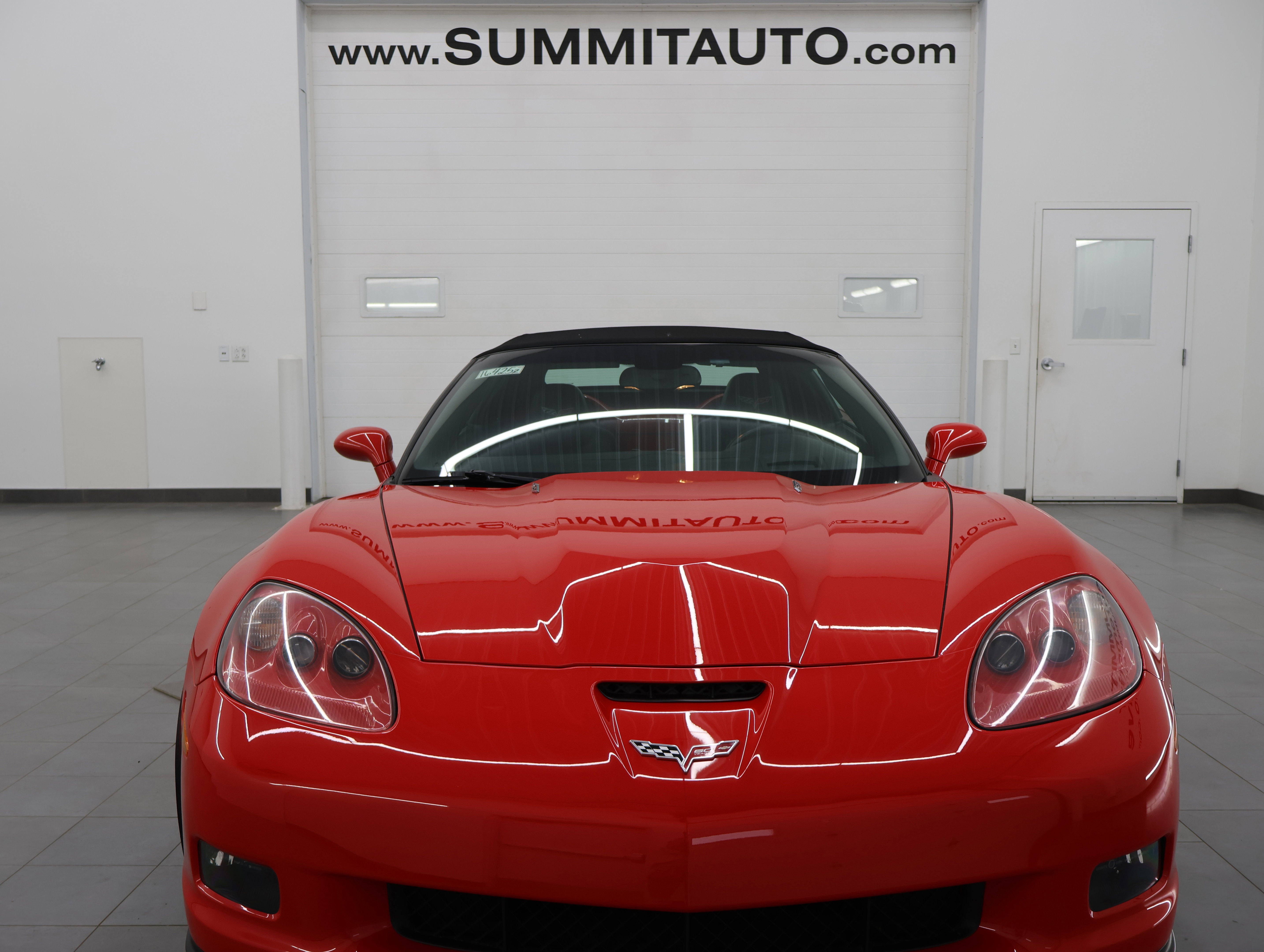 Used 2013 Chevrolet Corvette 427 w/ 1SB Preferred Equipment Group RWD image 19