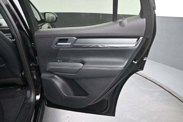 New 2027 GMC Terrain Elevation w/ Elevation Premium Package FWD image 16