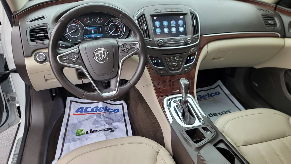 Used 2017 Buick Regal Premium w/ Driver Confidence Package #1 image 24