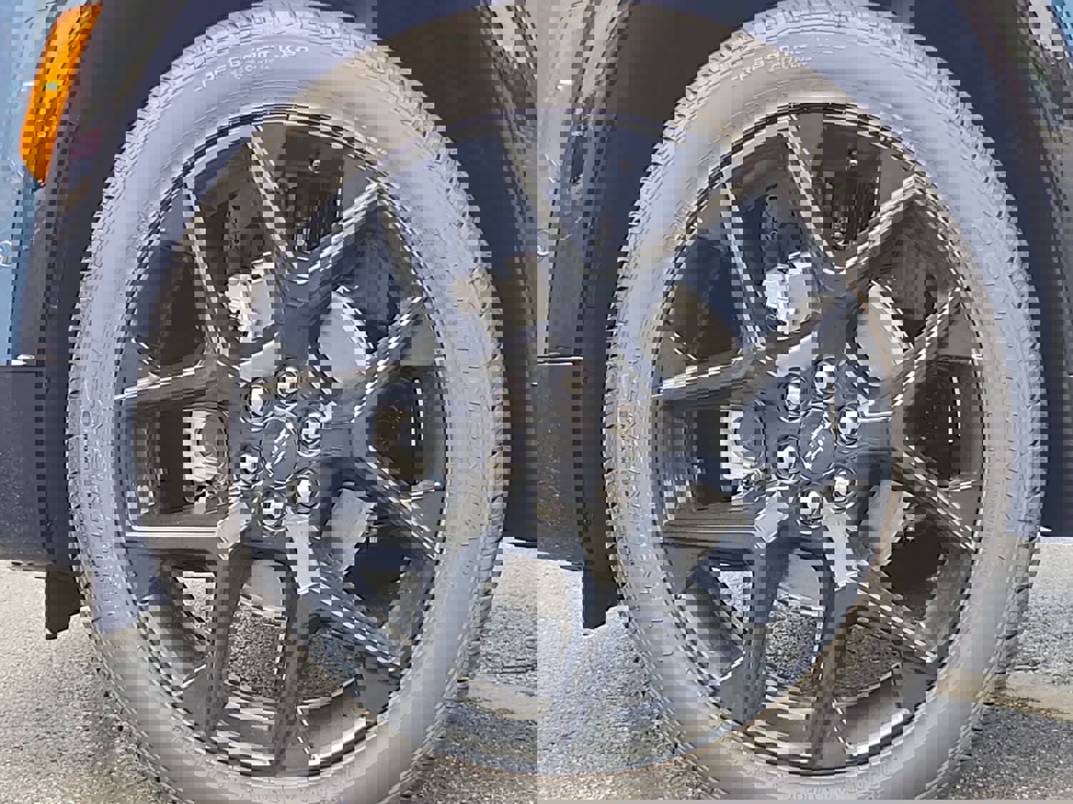 New 2026 Chevrolet Traverse RS w/ LPO, Floor Liner Package image 6