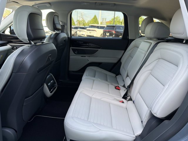 New 2026 Lincoln Nautilus Reserve AWD/4WD image 16