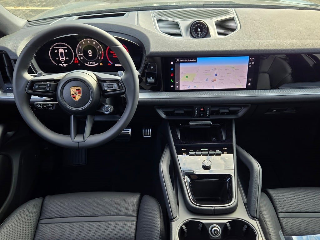 New 2026 Porsche Cayenne S image 37