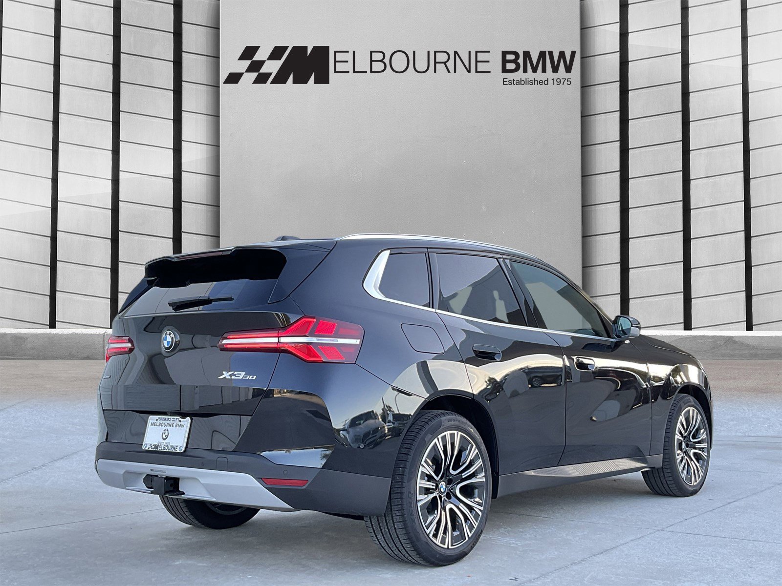 New 2025 BMW X3 xDrive30i w/ Convenience Package image 4