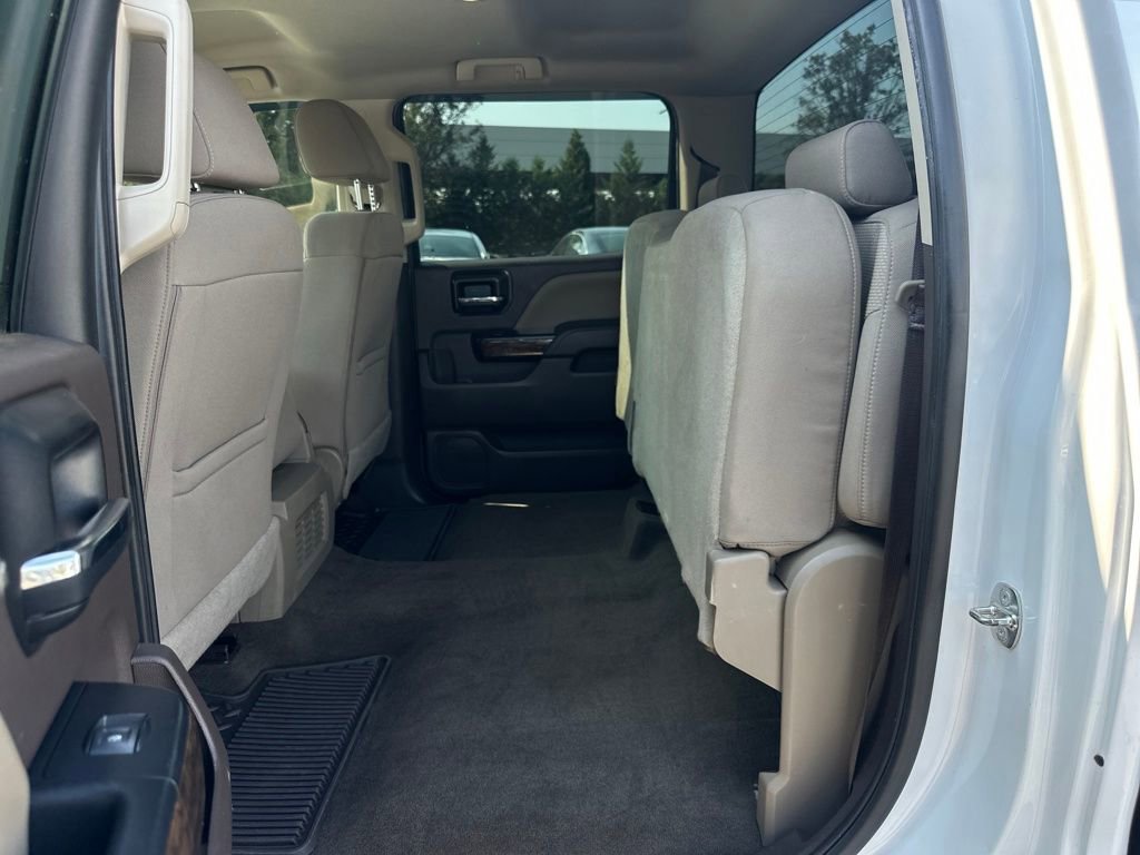 Used 2018 Chevrolet Silverado 1500 LT w/ LT Eassist Package image 19