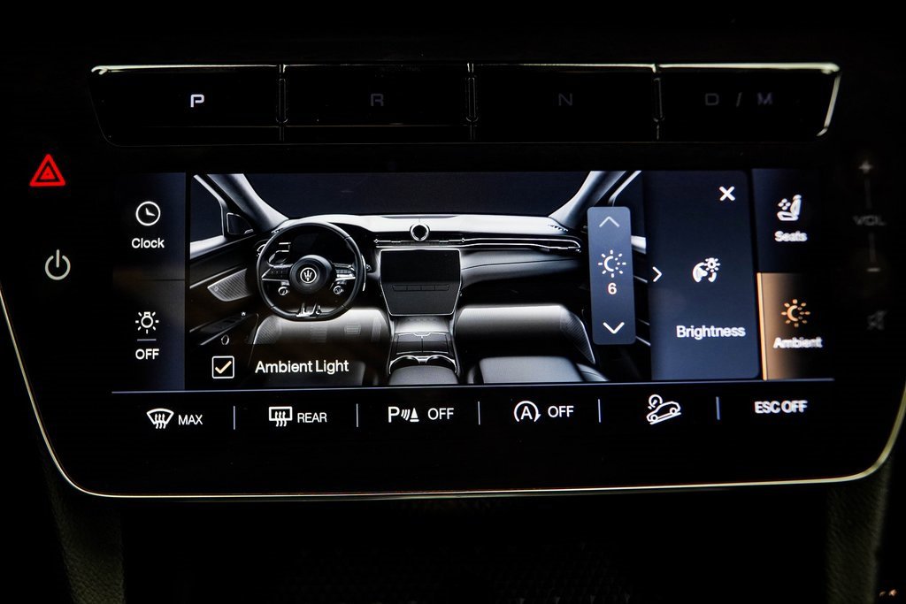 Used 2023 Maserati Grecale GT image 24