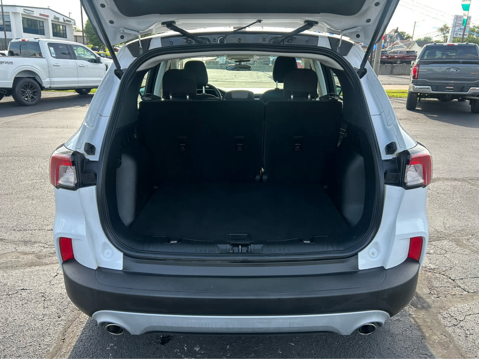 Used 2021 Ford Escape S FWD image 6