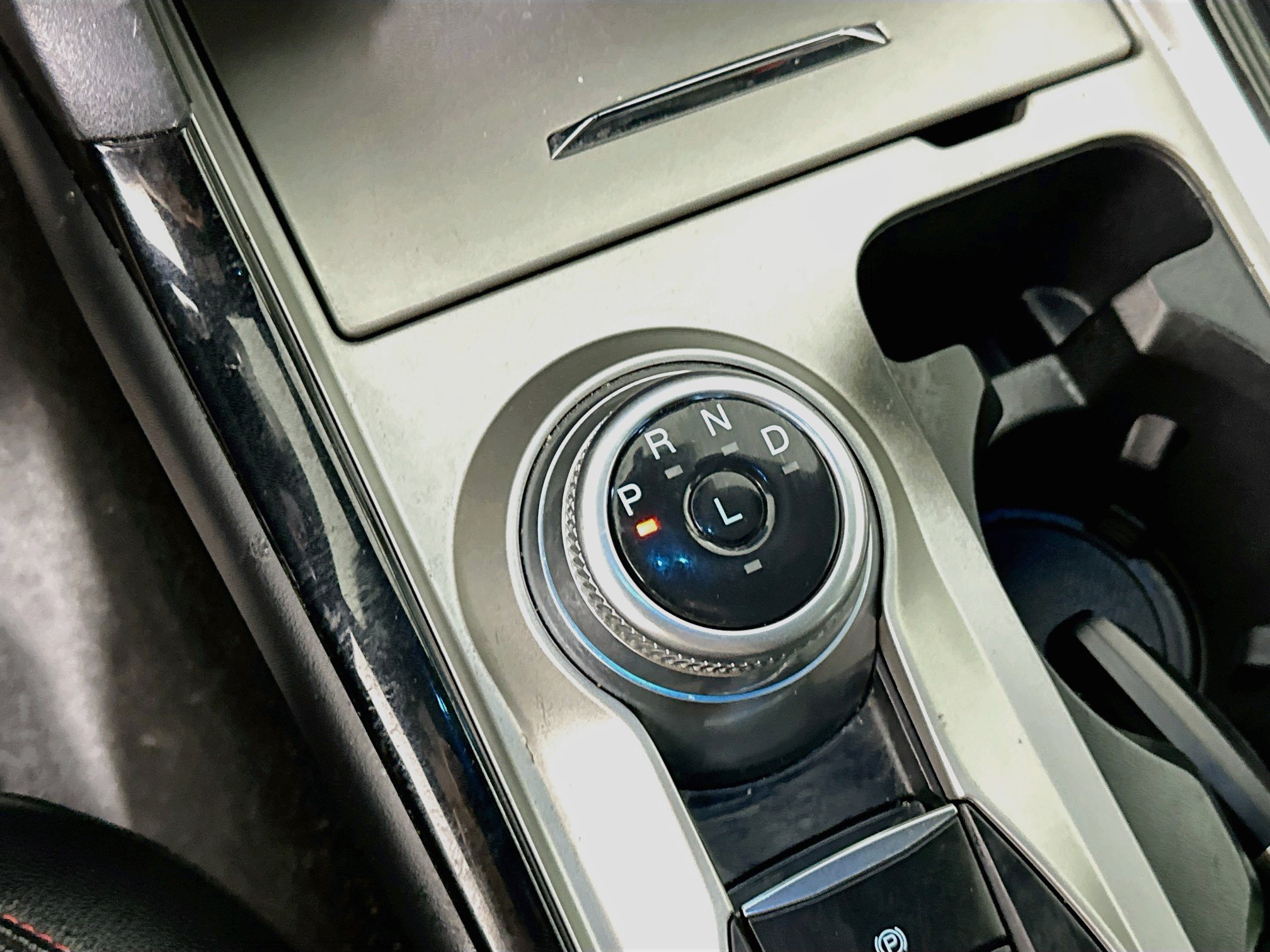 Used 2022 Ford Explorer ST-Line AWD/4WD image 25