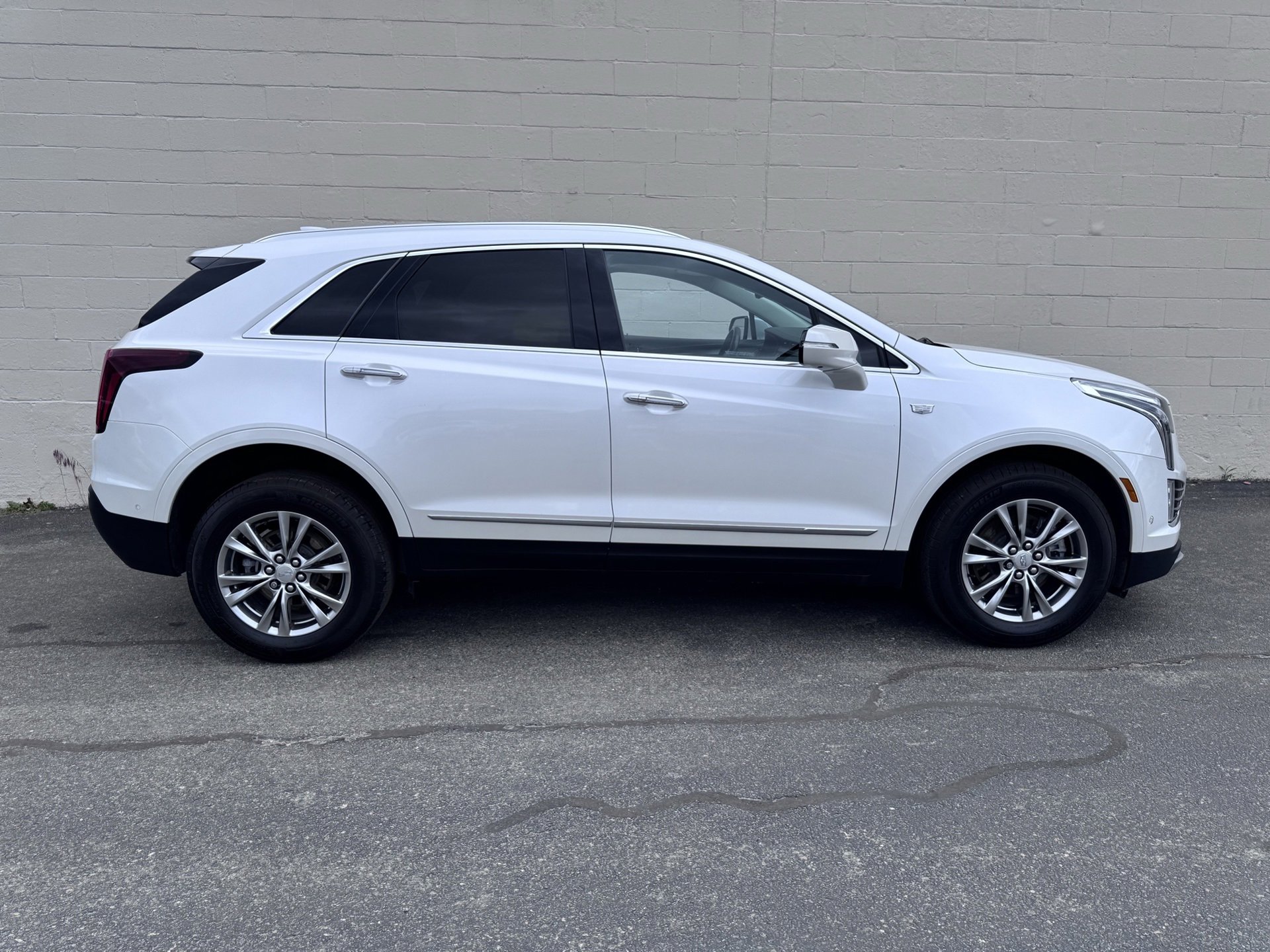 Used 2021 Cadillac XT5 Premium Luxury image 5