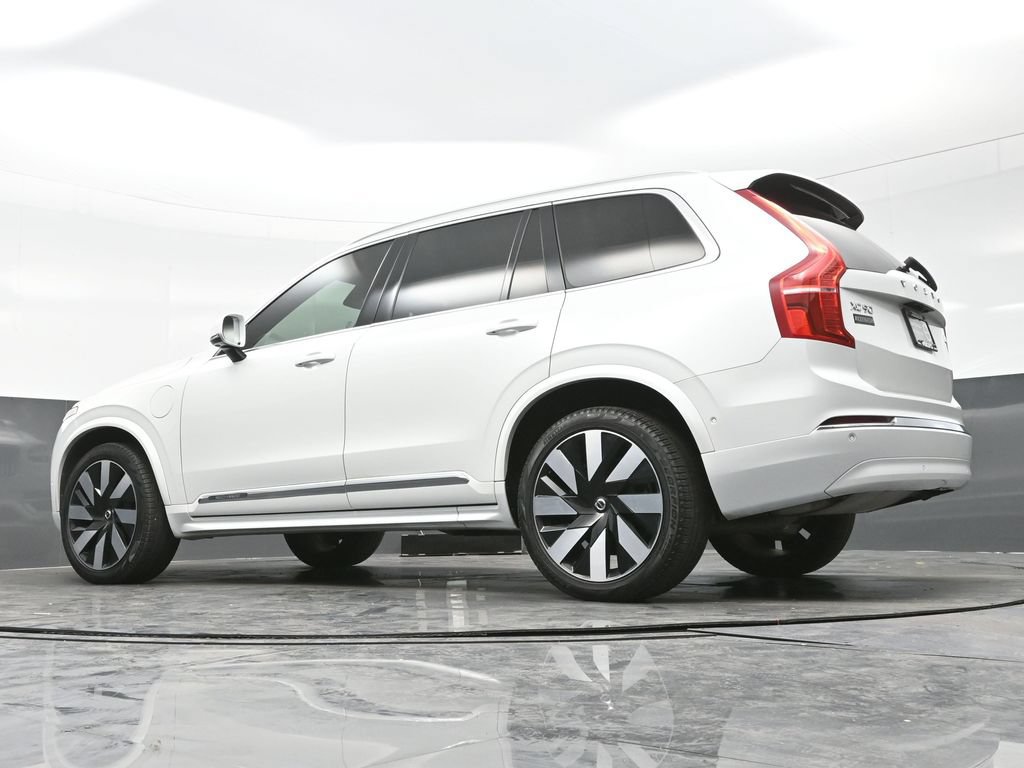 Used 2023 Volvo XC90 T8 Ultimate AWD/4WD image 26