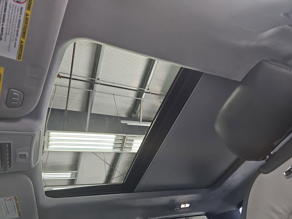 Used 2022 Ford F250 Limited w/ FX4 Off-Road Package image 29