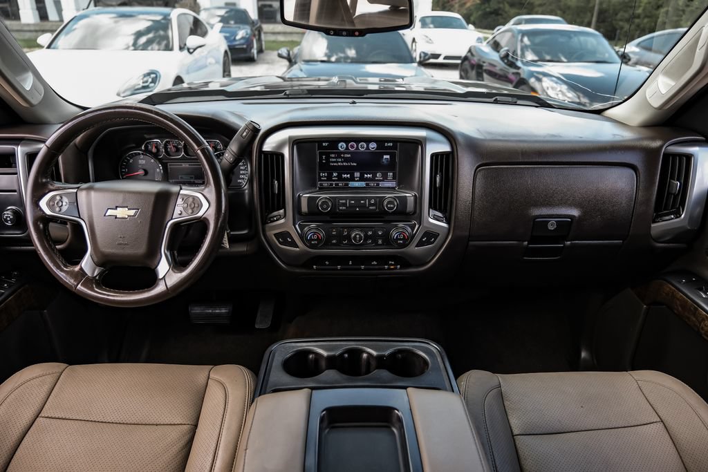 Used 2016 Chevrolet Silverado 1500 LT w/ Texas Edition RWD image 11