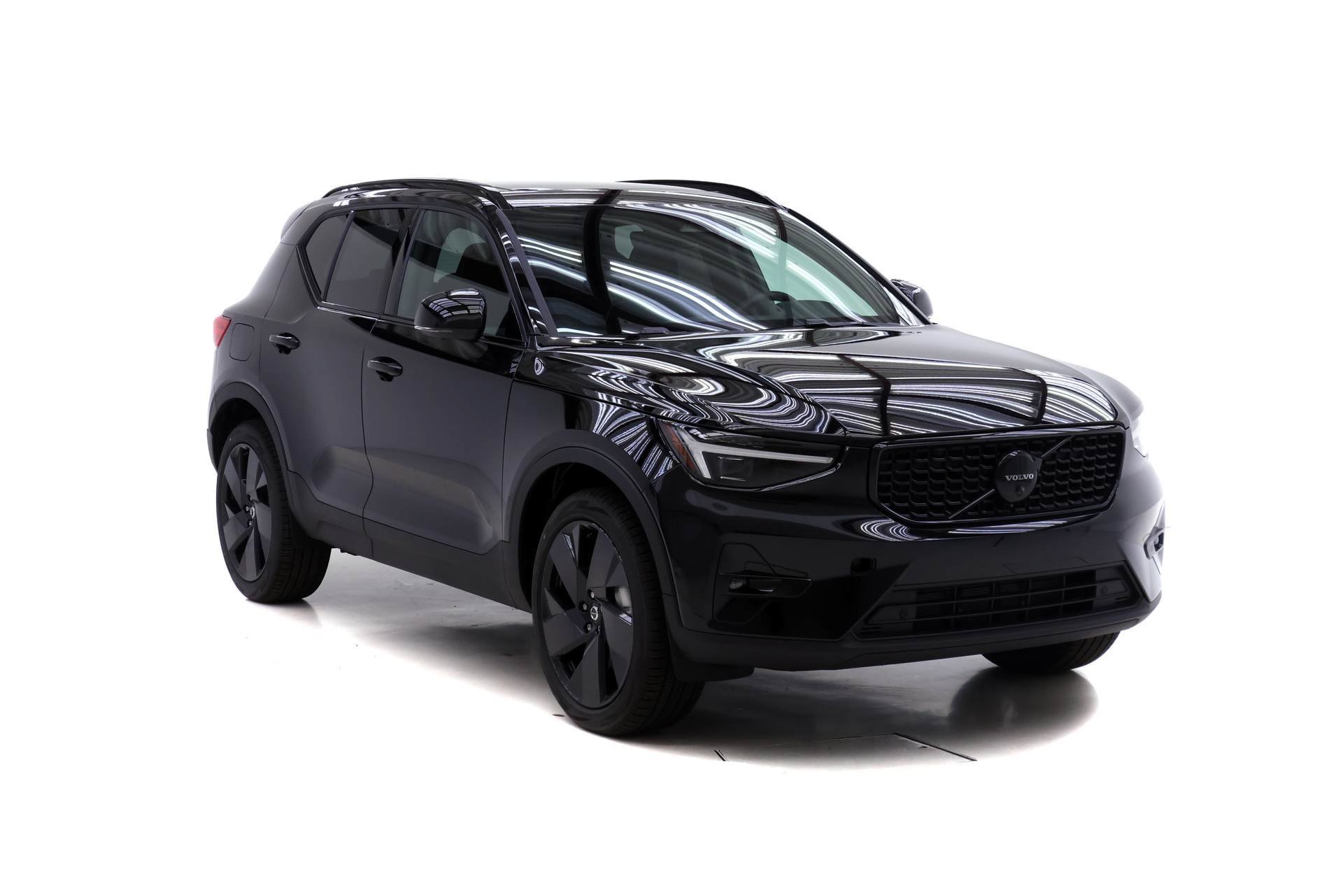 New 2026 Volvo XC40 B5 Ultra w/ Protection Package Premier AWD/4WD image 2