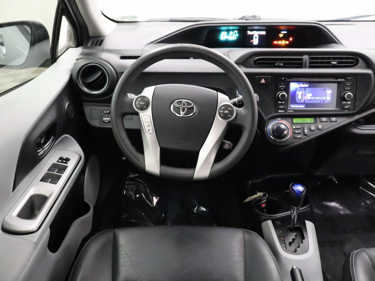 Used 2012 Toyota Prius C Four FWD image 14